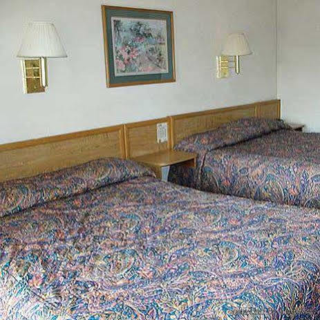 Bel Aire Motel Missoula Room photo
